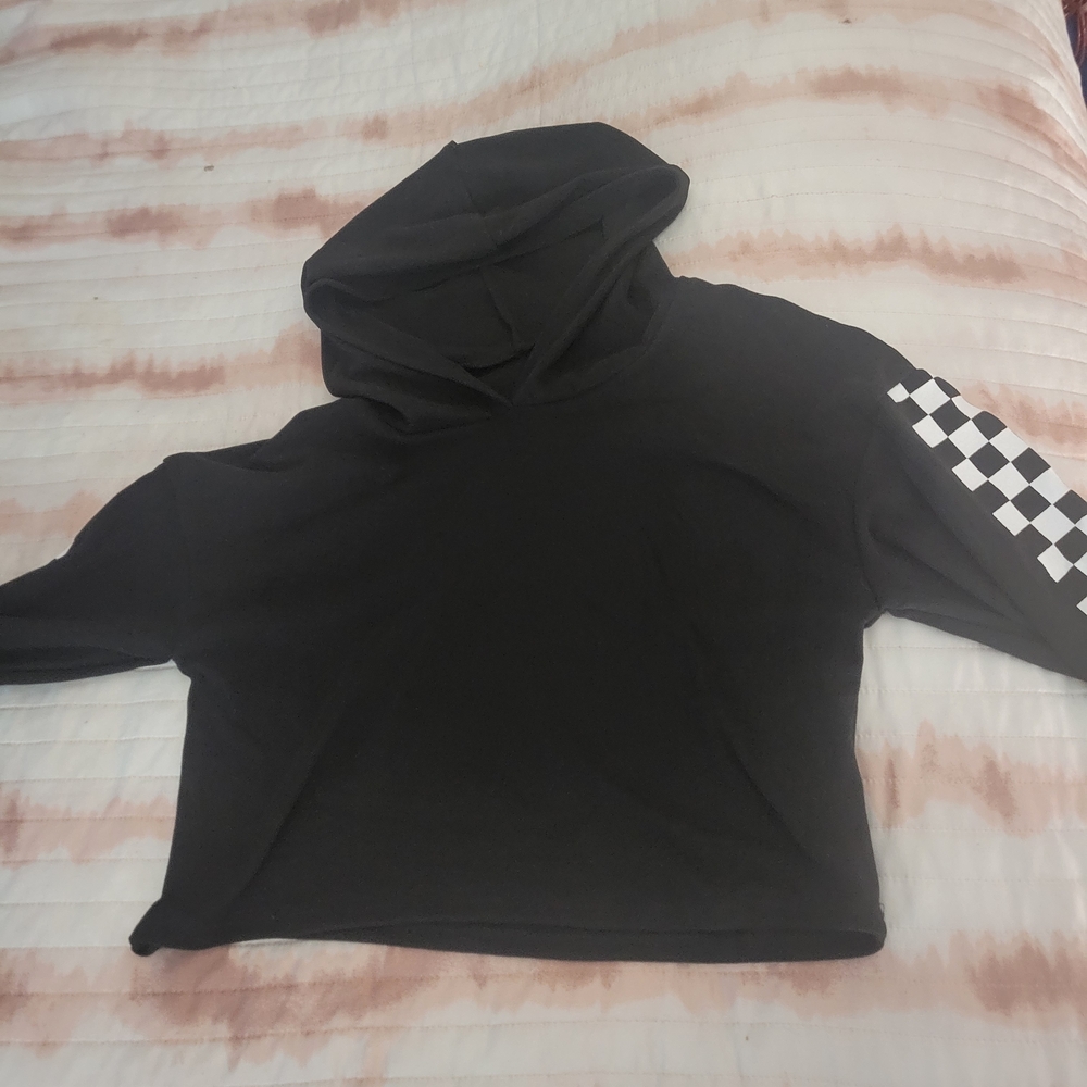 Girls Black Hoodie with Checkered Sleeves (Cropped) Size Large NWOT - Picture 3 of 4